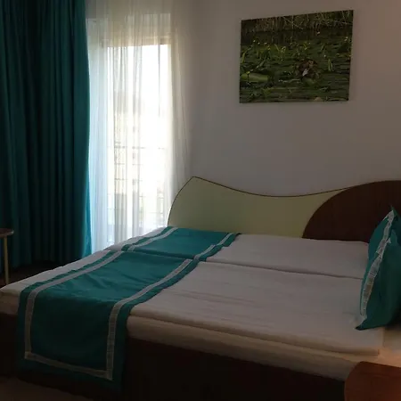 Marina House Pensión 3*